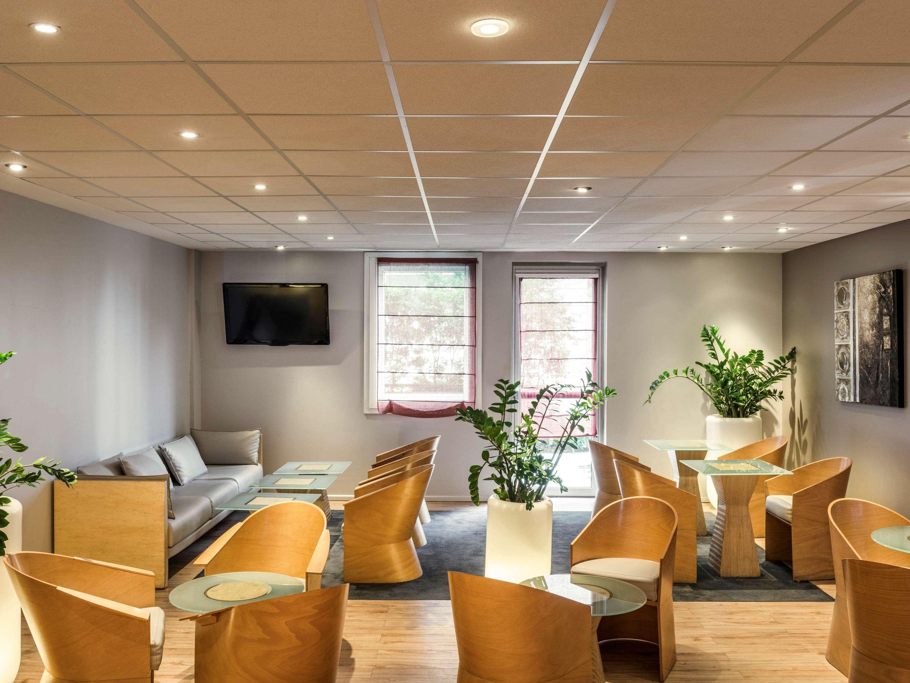 Hotel Paris Nord 2 Cdg Aeroport 3*